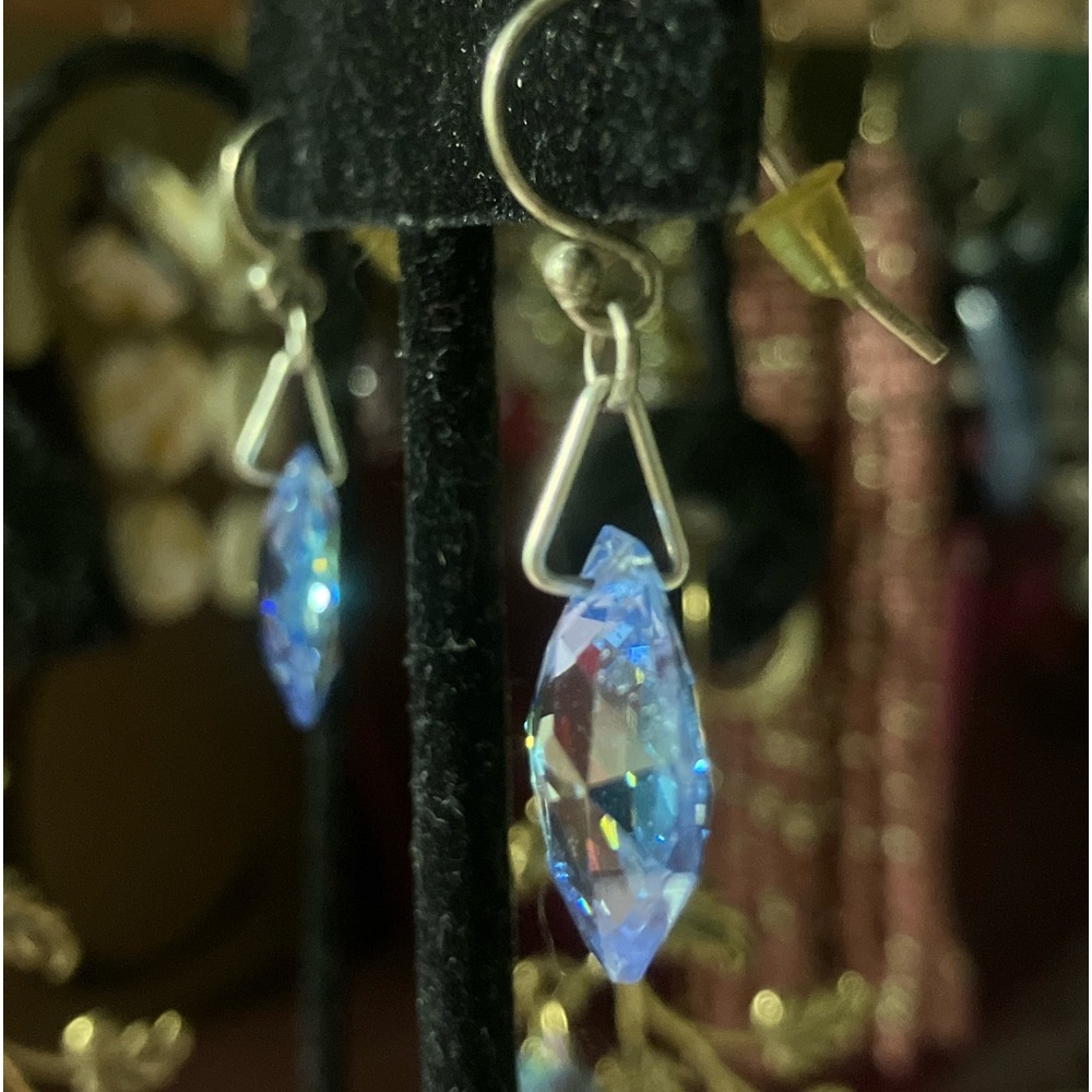Swarovski Crystal Blue AB Silver Drop Elegant Earrings - Picture 5 of 7